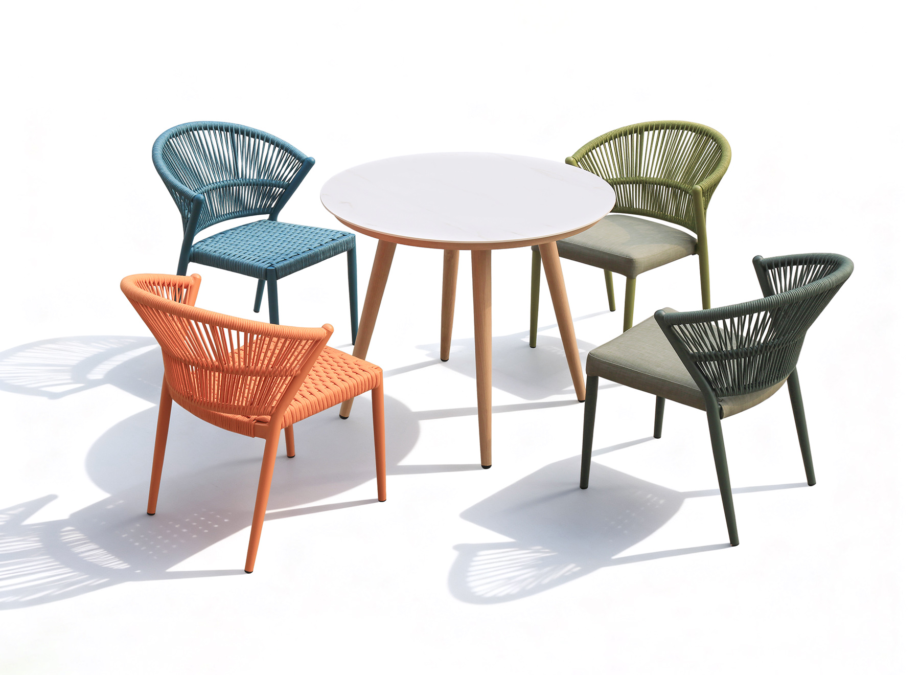 CT059 Outdoor dining table - Image 3